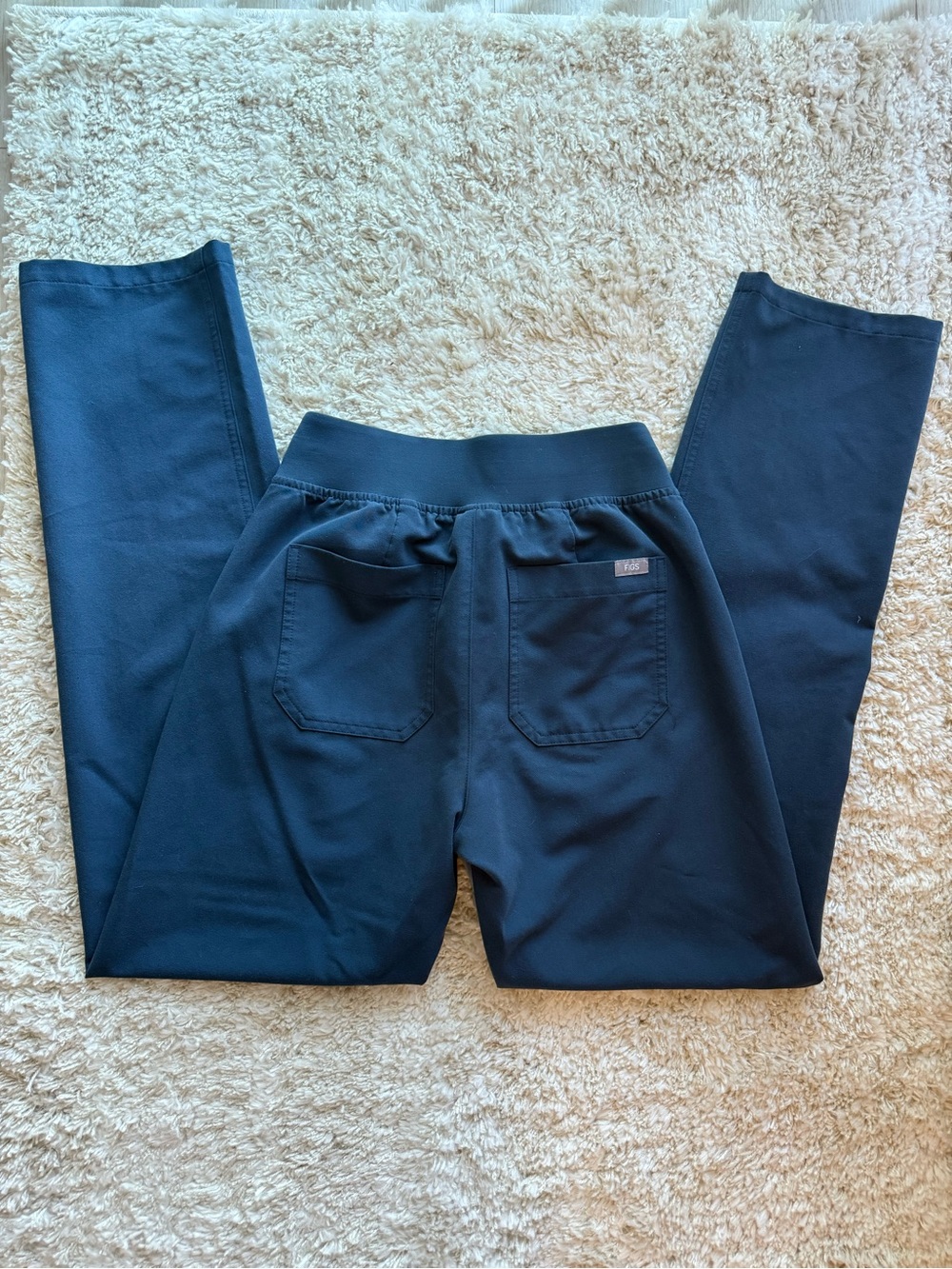 Figs Livingston Pants - Picture 2 of 3